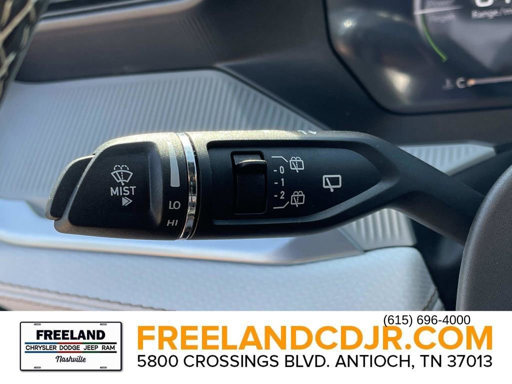 New 2026 Jeep Cherokee Limited image 34