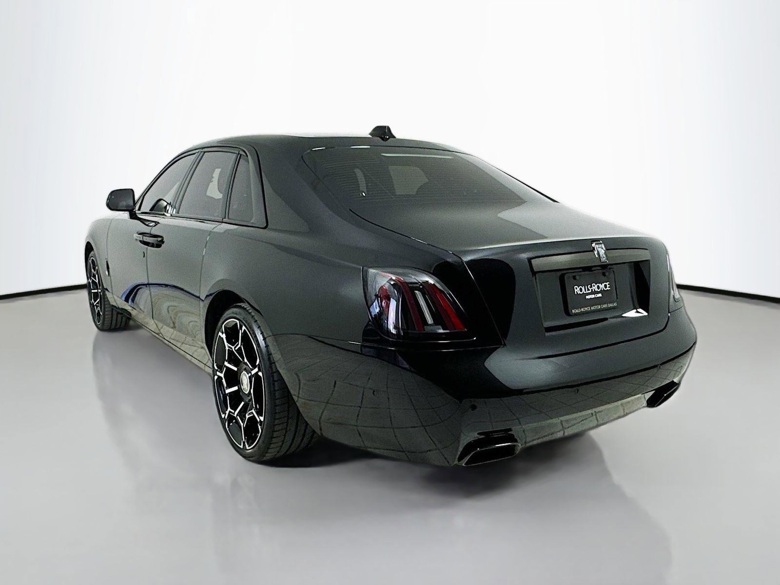 Certified 2025 Rolls-Royce Ghost Black Badge AWD/4WD image 6
