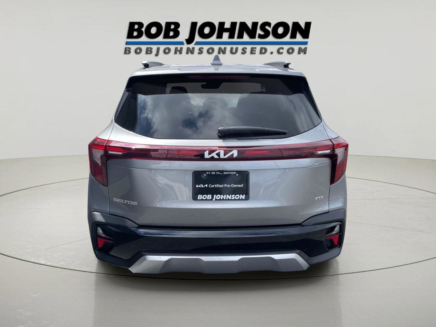 Used 2024 Kia Seltos EX image 4