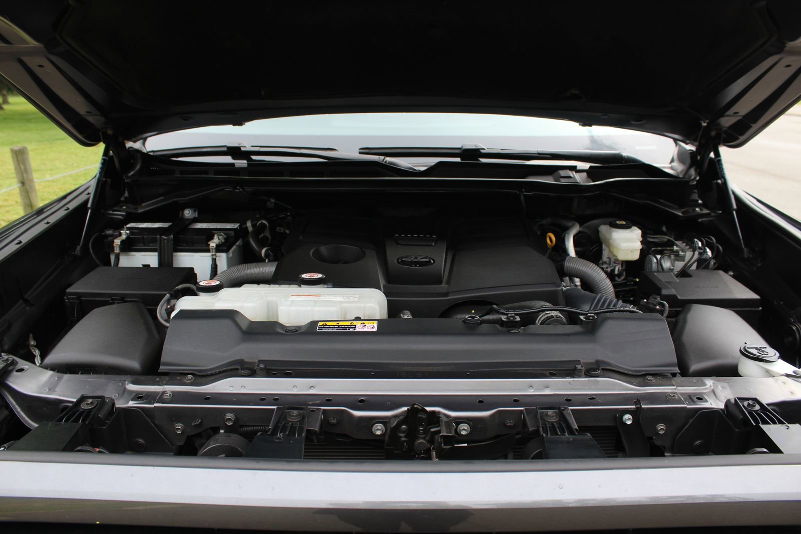 Used 2024 Toyota Tundra SR5 AWD/4WD image 23