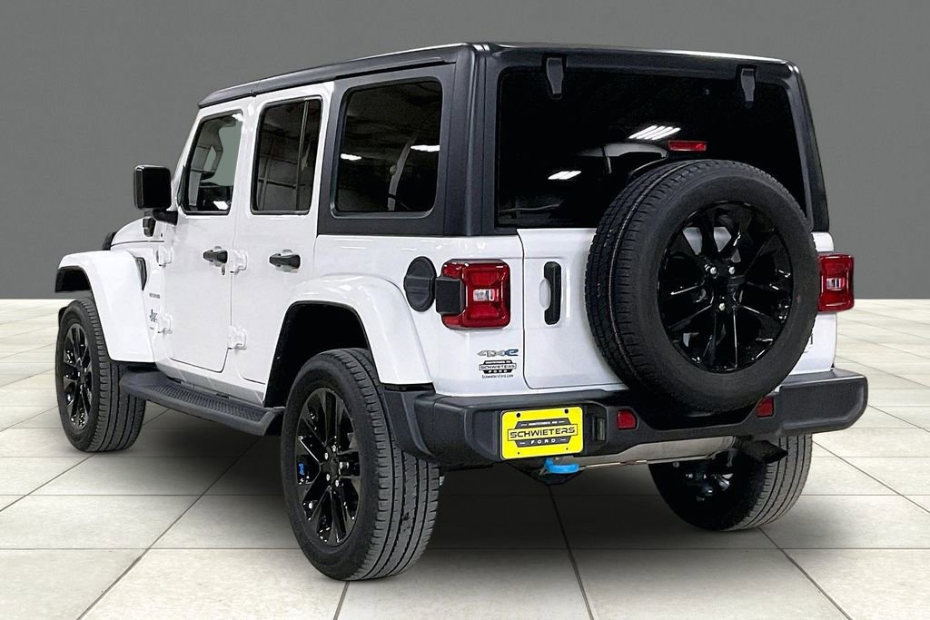 Used 2023 Jeep Wrangler Unlimited Sahara w/ Cold Weather Group image 11