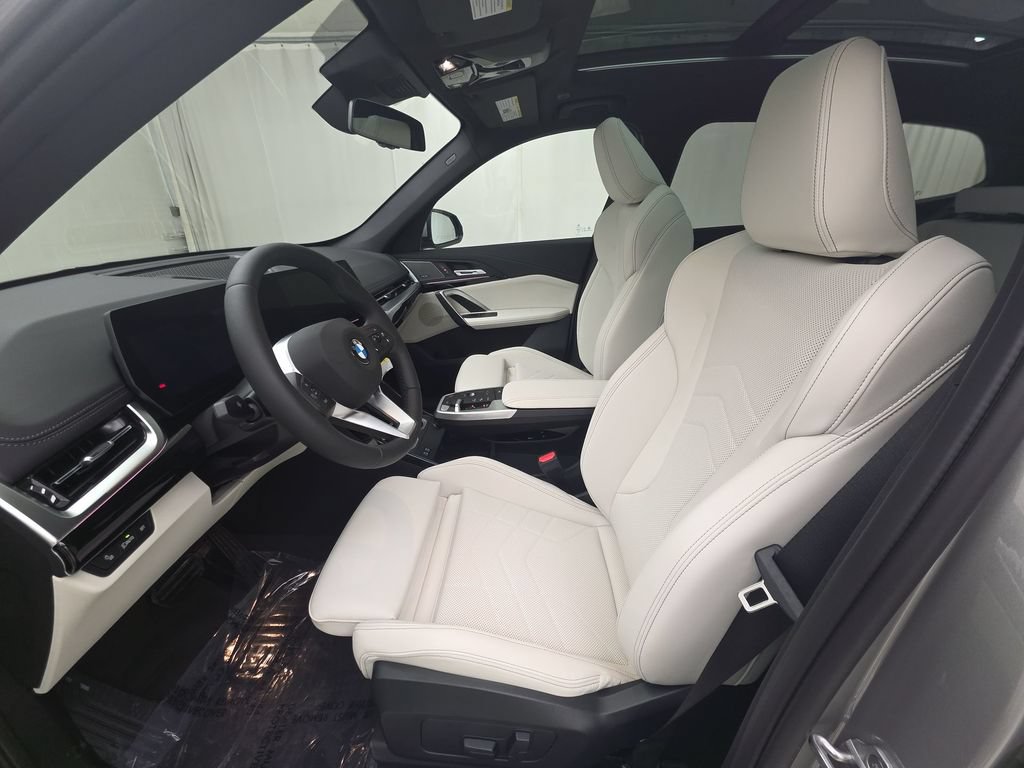 New 2027 BMW X1 xDrive28i w/ Convenience Package AWD/4WD image 13