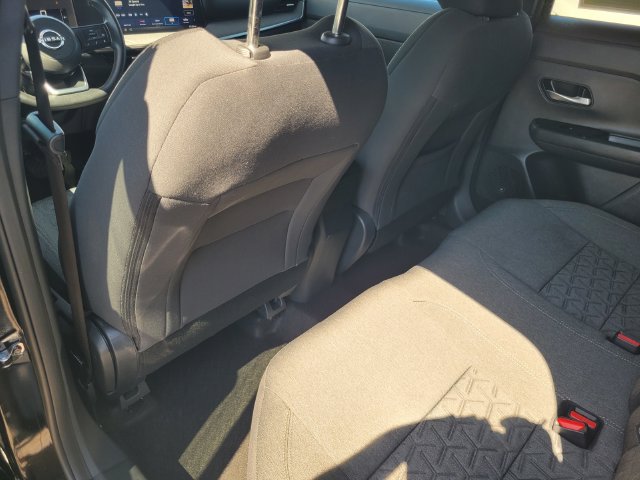 Certified 2026 Nissan Kicks SV w/ SV Premium Package FWD image 14