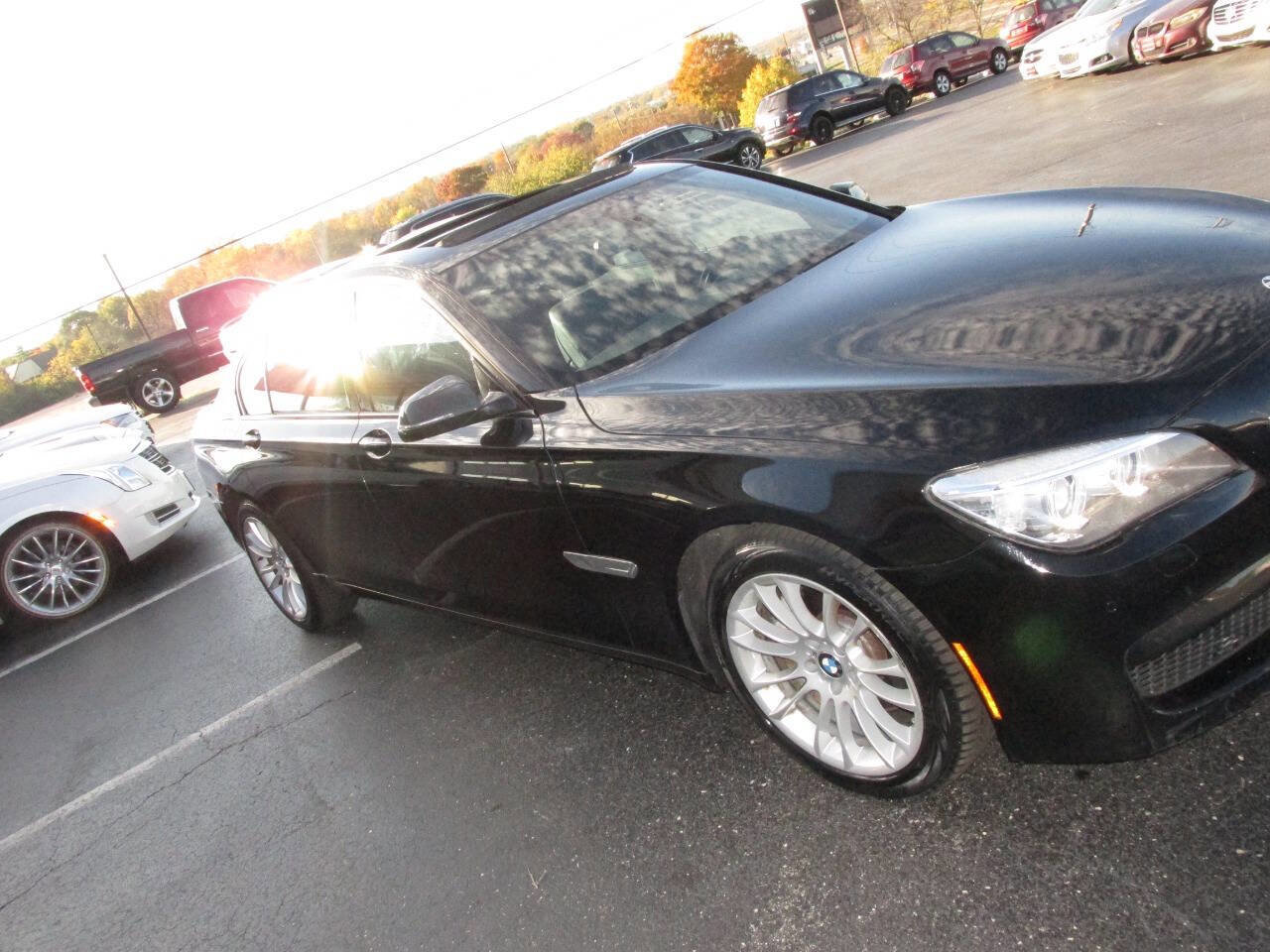 Used 2014 BMW 740Li w/ Executive Package image 41