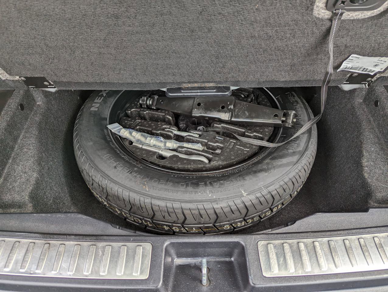 Used 2019 Mercedes-Benz GLS 450 4MATIC image 48