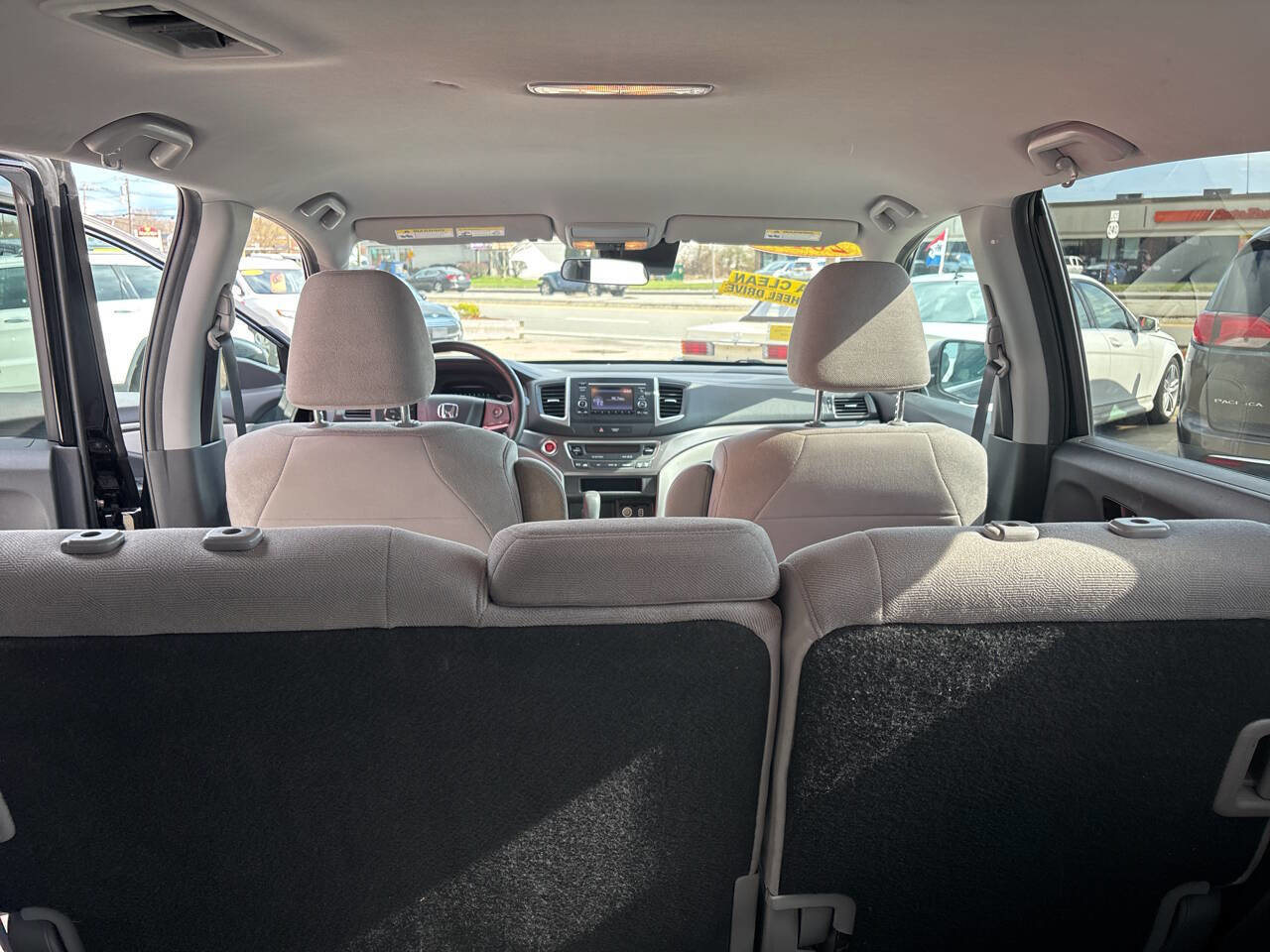 Used 2019 Honda Pilot LX image 12