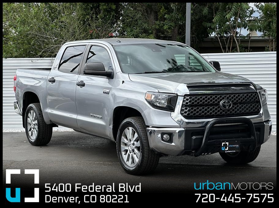 Used 2018 Toyota Tundra SR5 w/ SR5 Upgrade Package AWD/4WD image 1