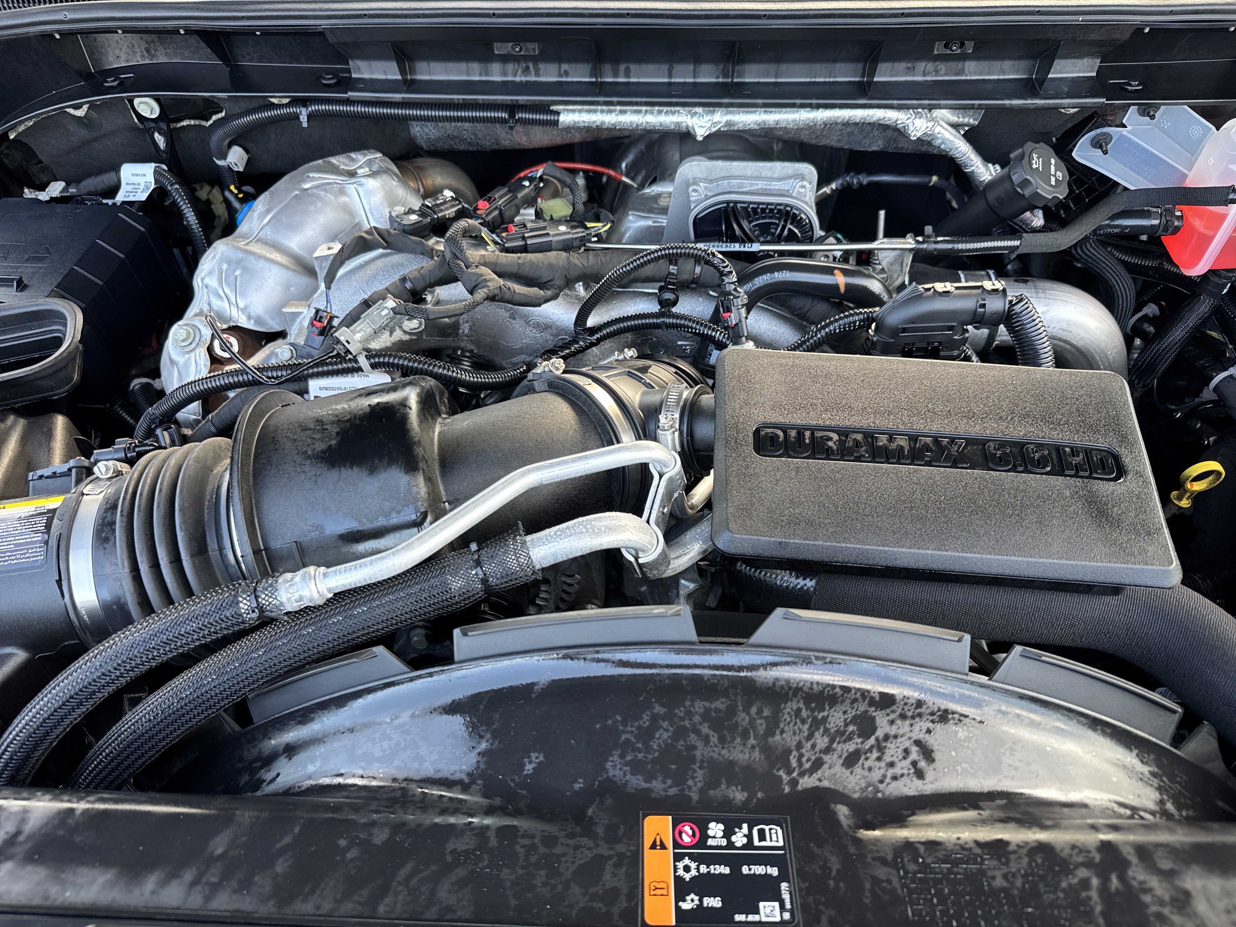 Used 2025 GMC Sierra 2500 Denali Ultimate AWD/4WD image 32
