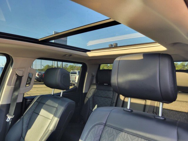 Used 2024 Toyota Tundra Limited image 27