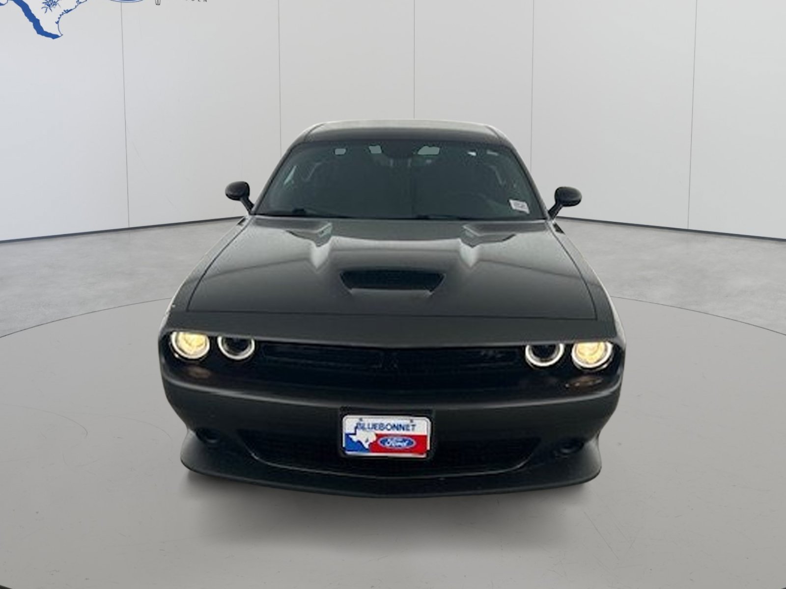 Used 2023 Dodge Challenger R/T w/ Blacktop Package RWD image 2
