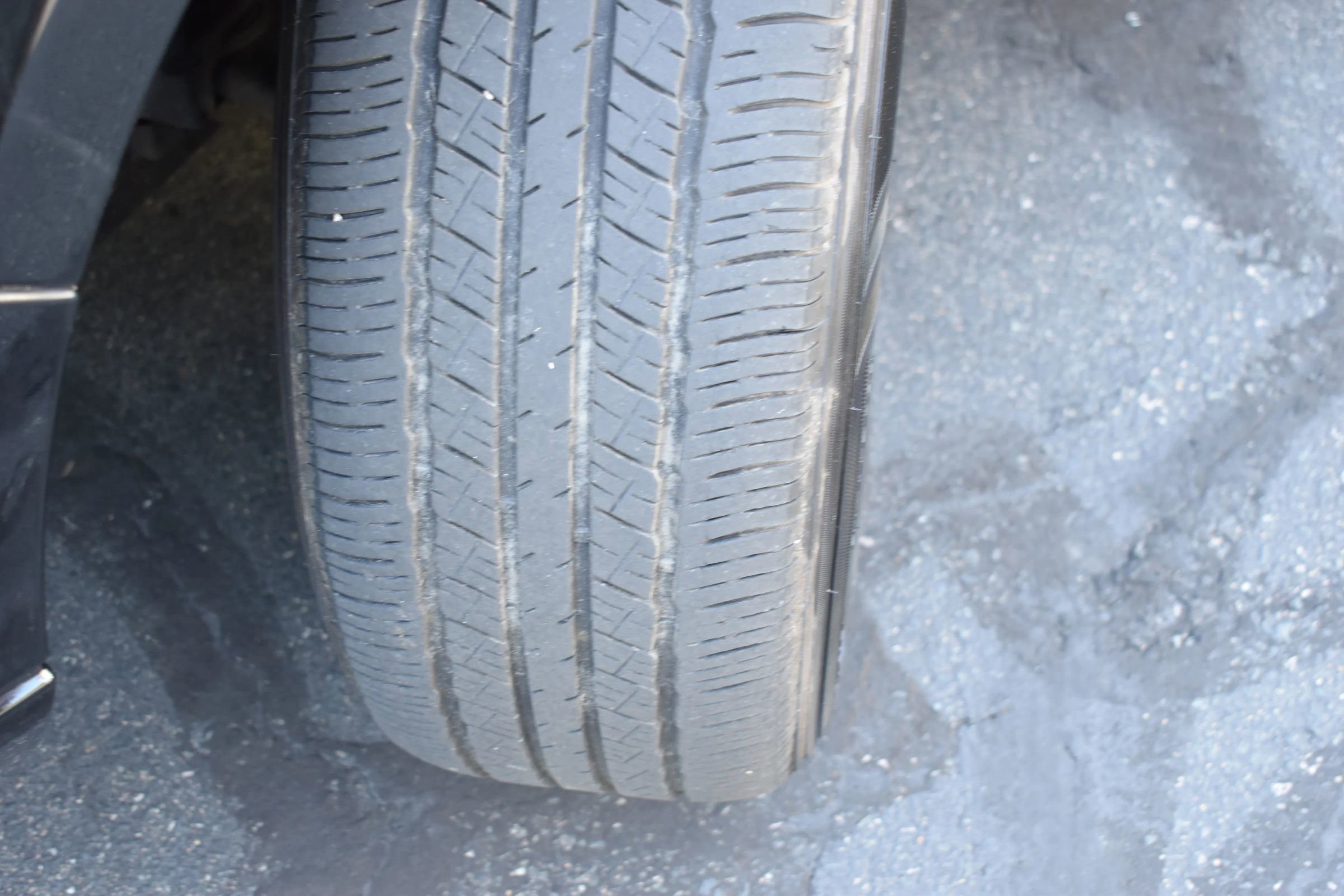 Used 2013 Land Rover LR2 HSE image 40