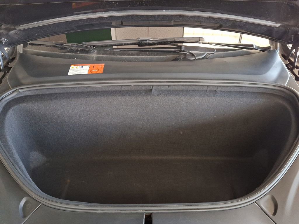 Used 2016 Tesla Model X P90D image 25