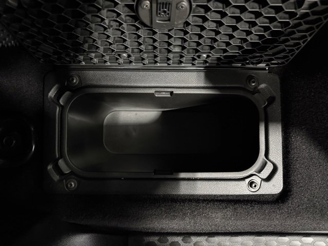 Used 2022 RAM 1500 Classic SLT w/ Electronics Convenience Group image 36