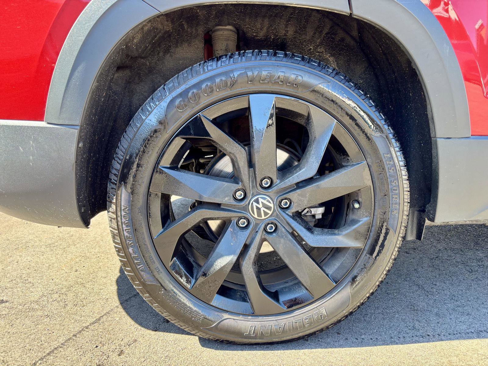 Used 2022 Volkswagen Taos SE image 42