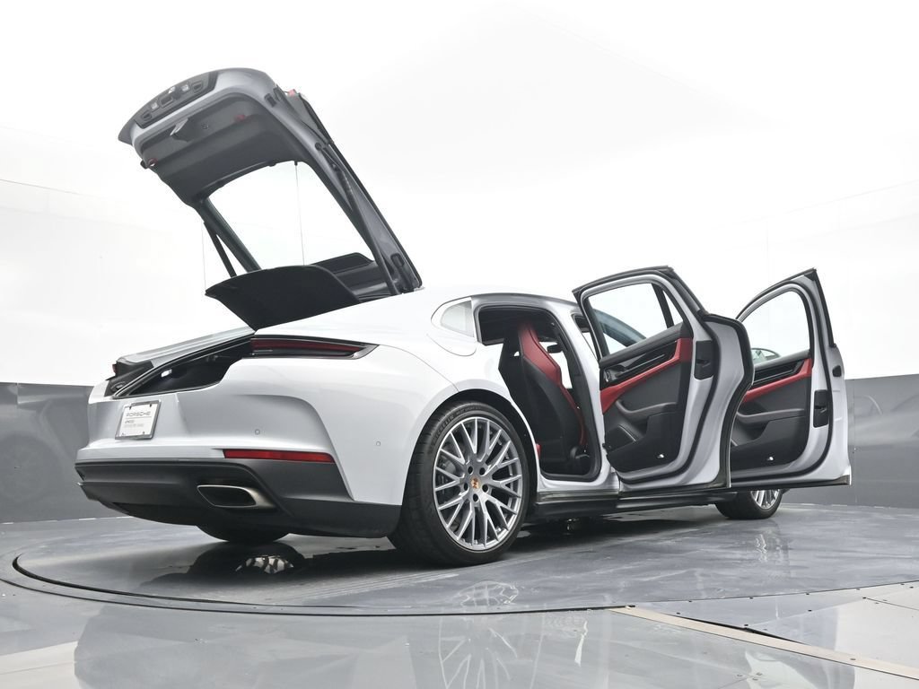 Certified 2025 Porsche Panamera 4 E-Hybrid AWD/4WD image 27