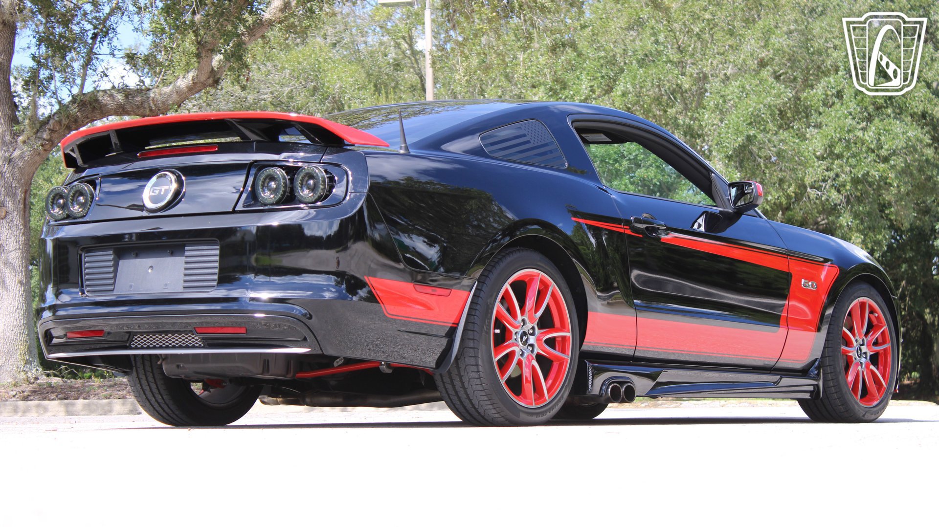 Used 2013 Ford Mustang GT Premium w/ Brembo Brake Pkg RWD image 17