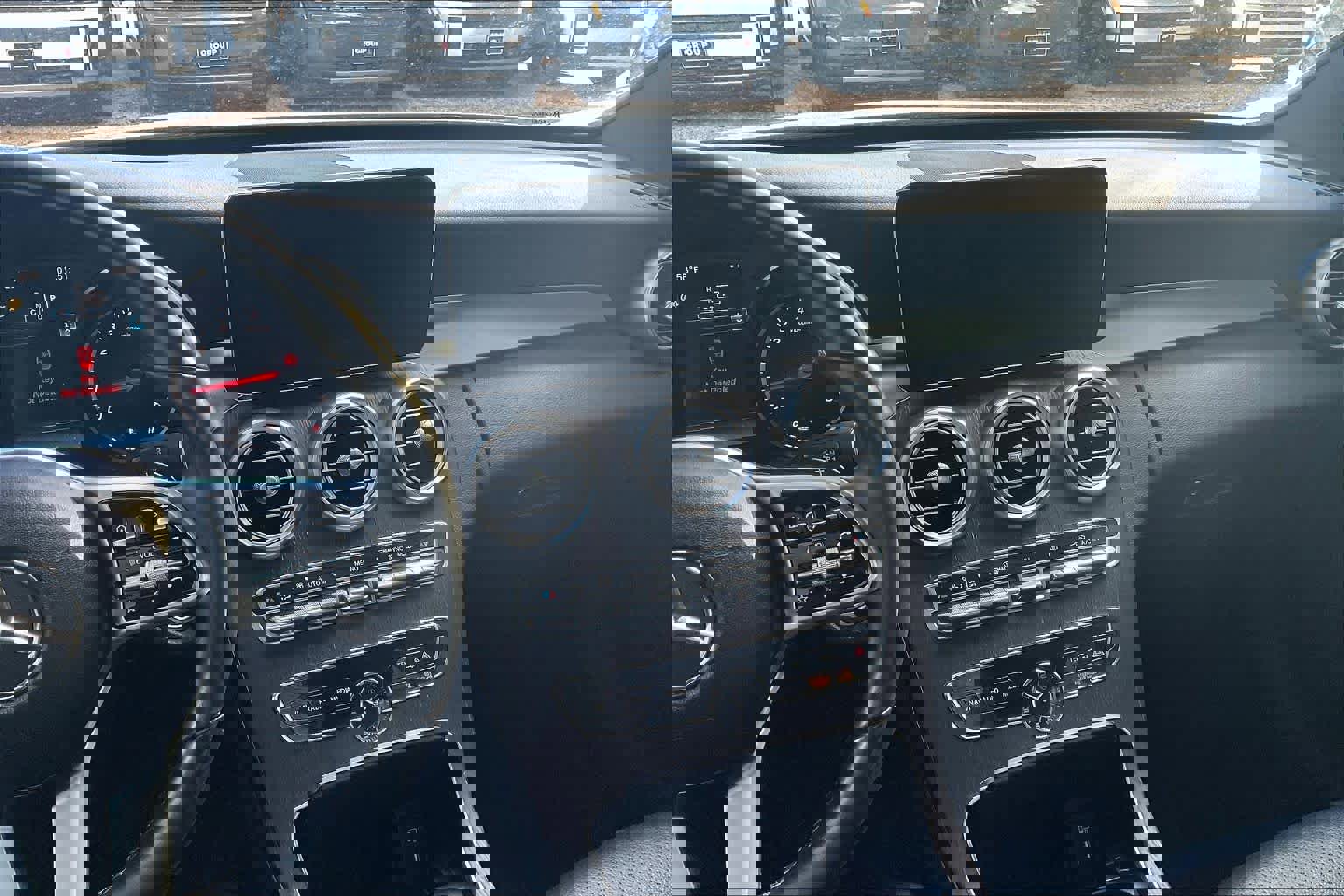 Used 2020 Mercedes-Benz C 300 4MATIC Sedan image 7