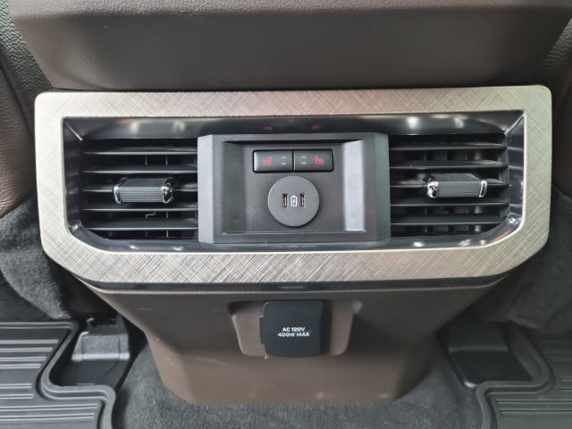 Certified 2025 Ford F350 King Ranch w/ Tremor Off-Road Package AWD/4WD image 27