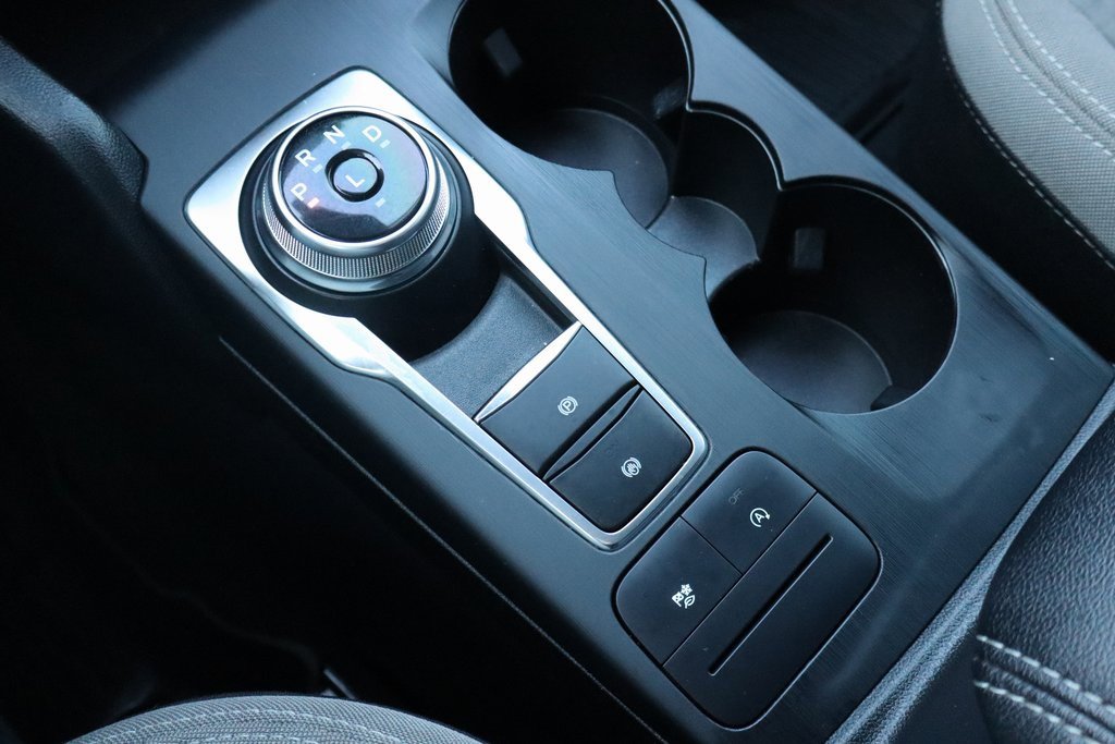 Used 2022 Ford Escape SE w/ SE Sport Appearance Package image 8