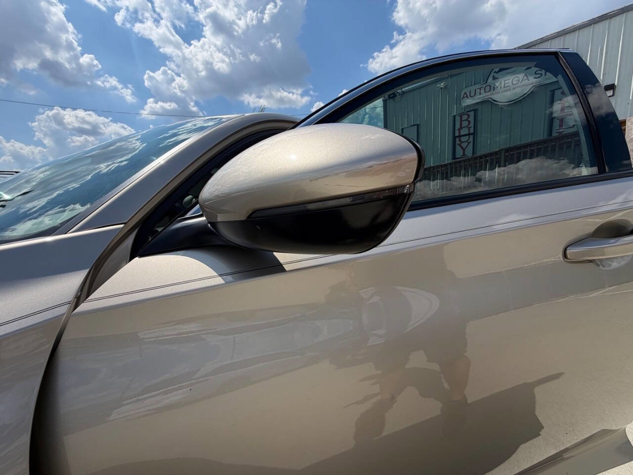 Used 2018 Honda Accord EX-L image 18