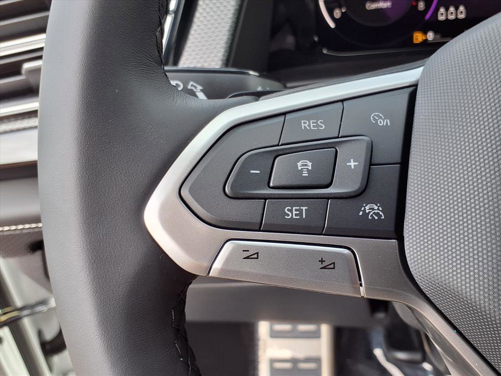 New 2026 Volkswagen Atlas Cross Sport SEL R-Line image 19