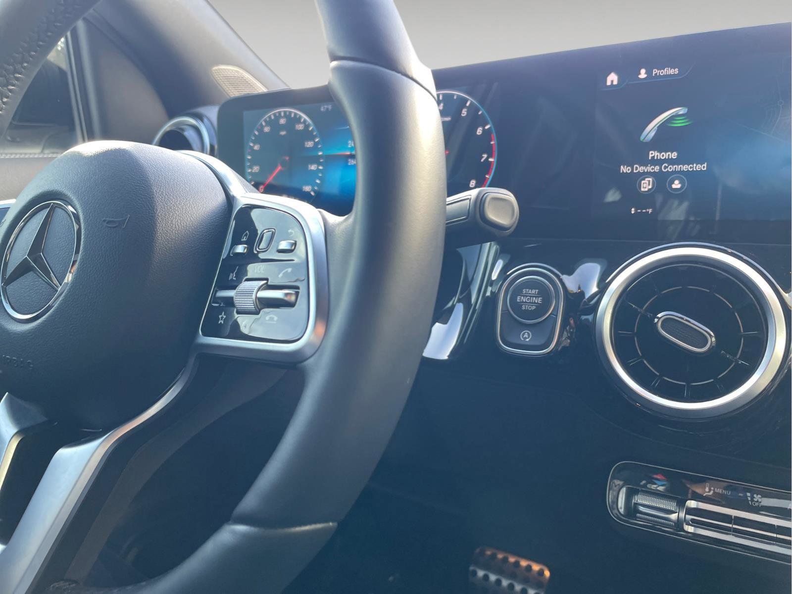 Used 2022 Mercedes-Benz GLA 250 4MATIC image 22