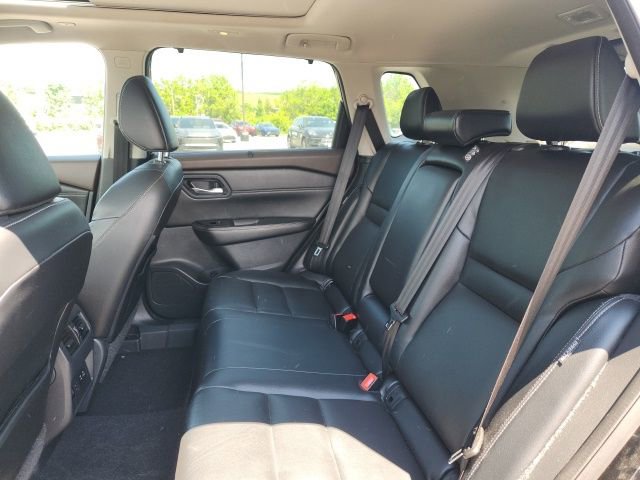 Used 2022 Nissan Rogue SL w/ SL Premium Package AWD/4WD image 11