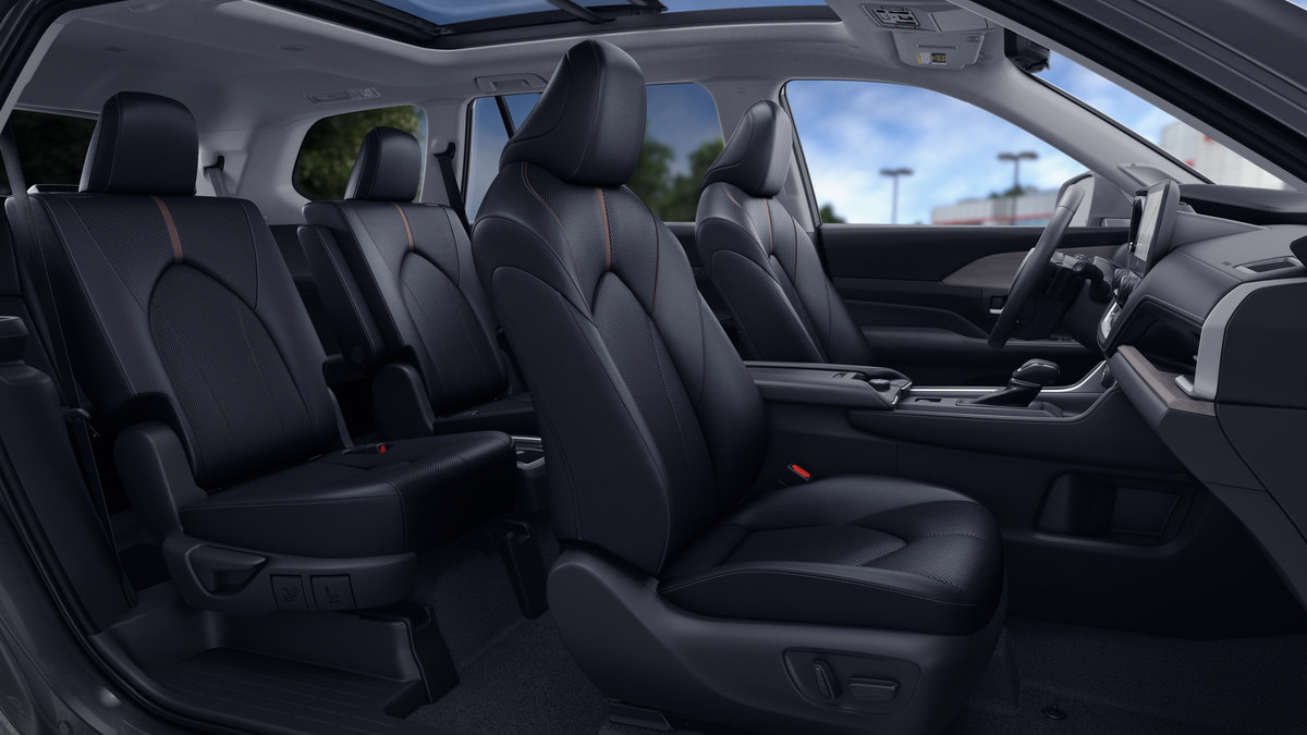 New 2026 Toyota Grand Highlander AWD image 2