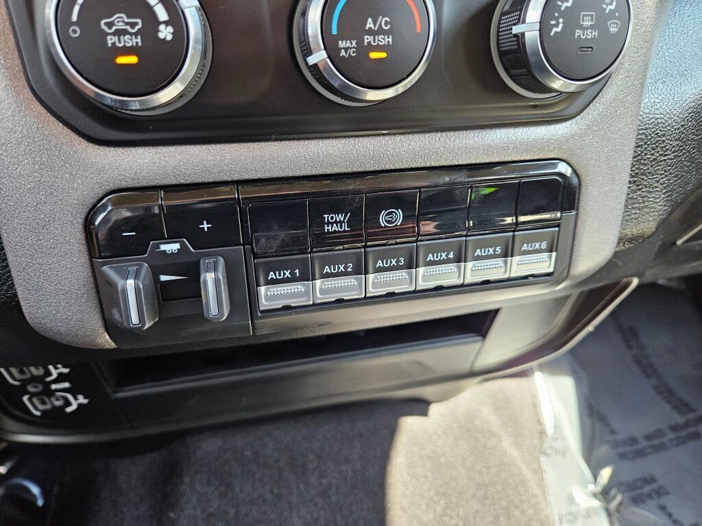 Used 2020 RAM 3500 Tradesman w/ Safety Group AWD/4WD image 29