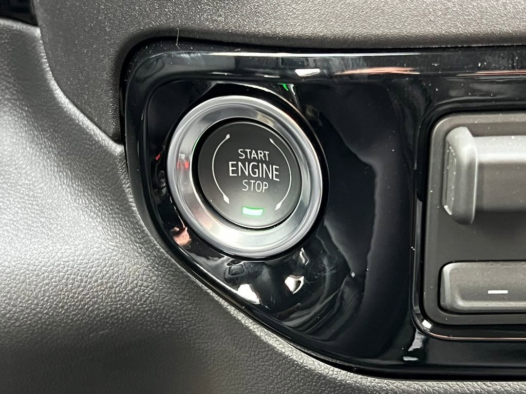 New 2026 GMC Sierra 1500 Elevation image 31