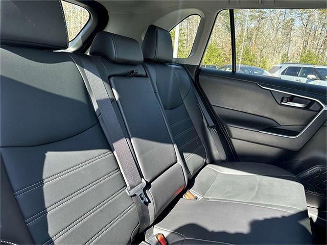 Used 2024 Toyota RAV4 XLE Premium image 28