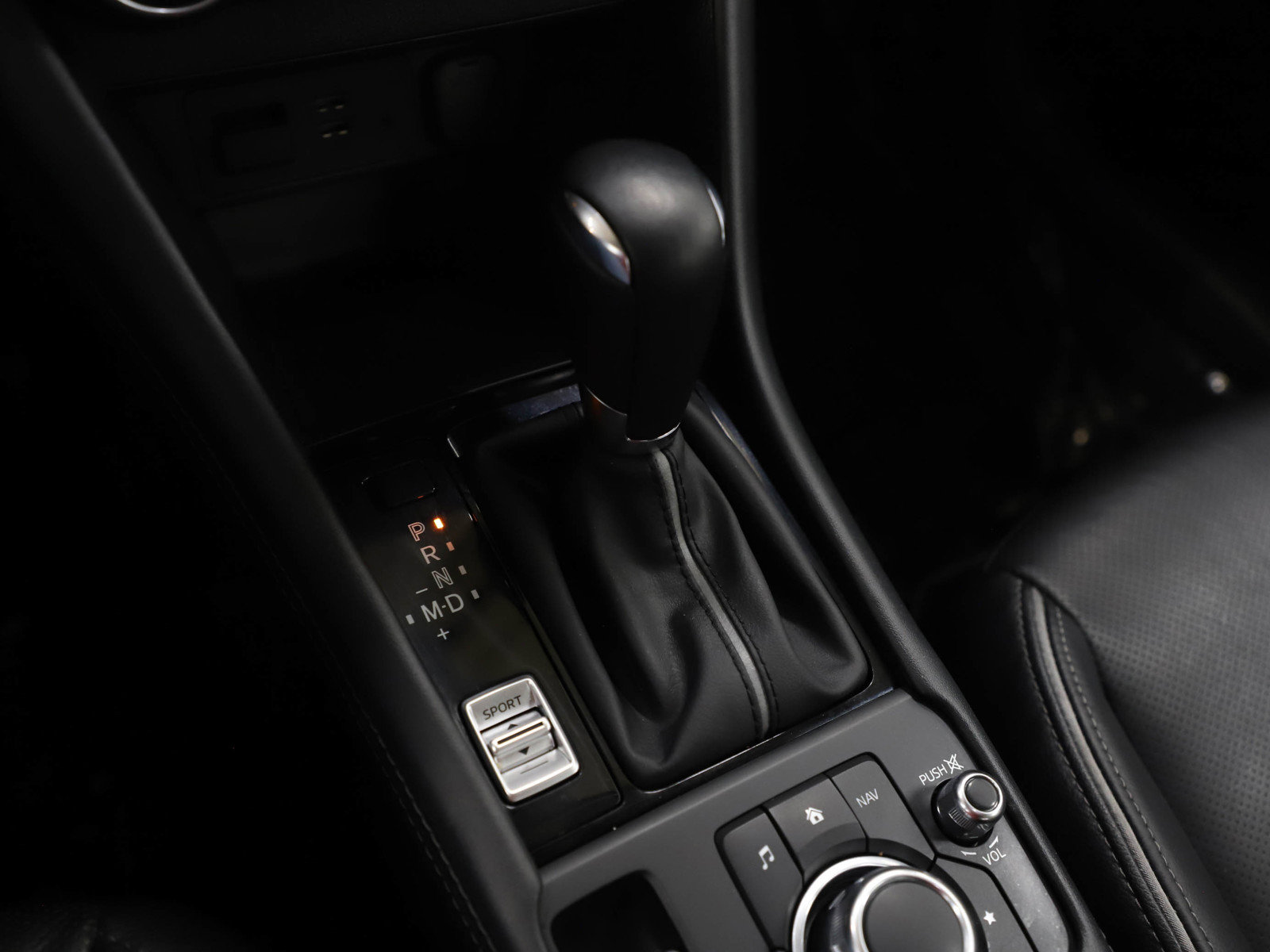 Used 2019 MAZDA CX-3 Grand Touring image 23