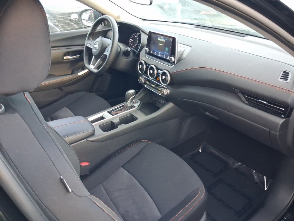 Certified 2025 Nissan Sentra SR w/ Midnight Edition FWD image 22