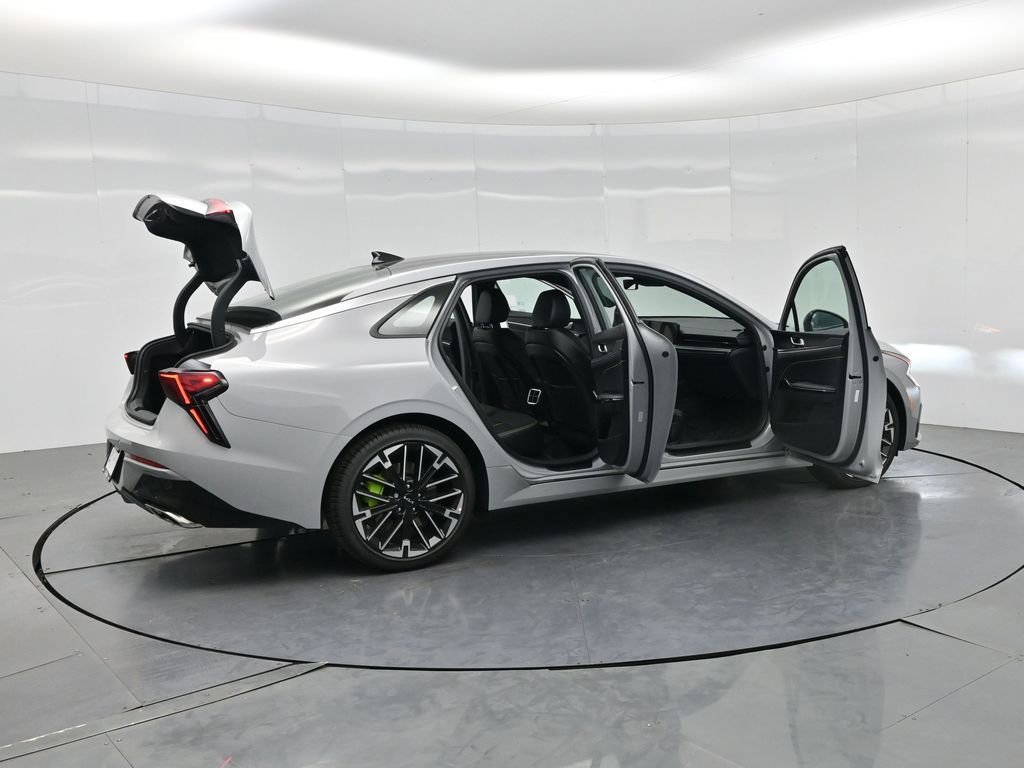New 2026 Kia K5 GT FWD image 4