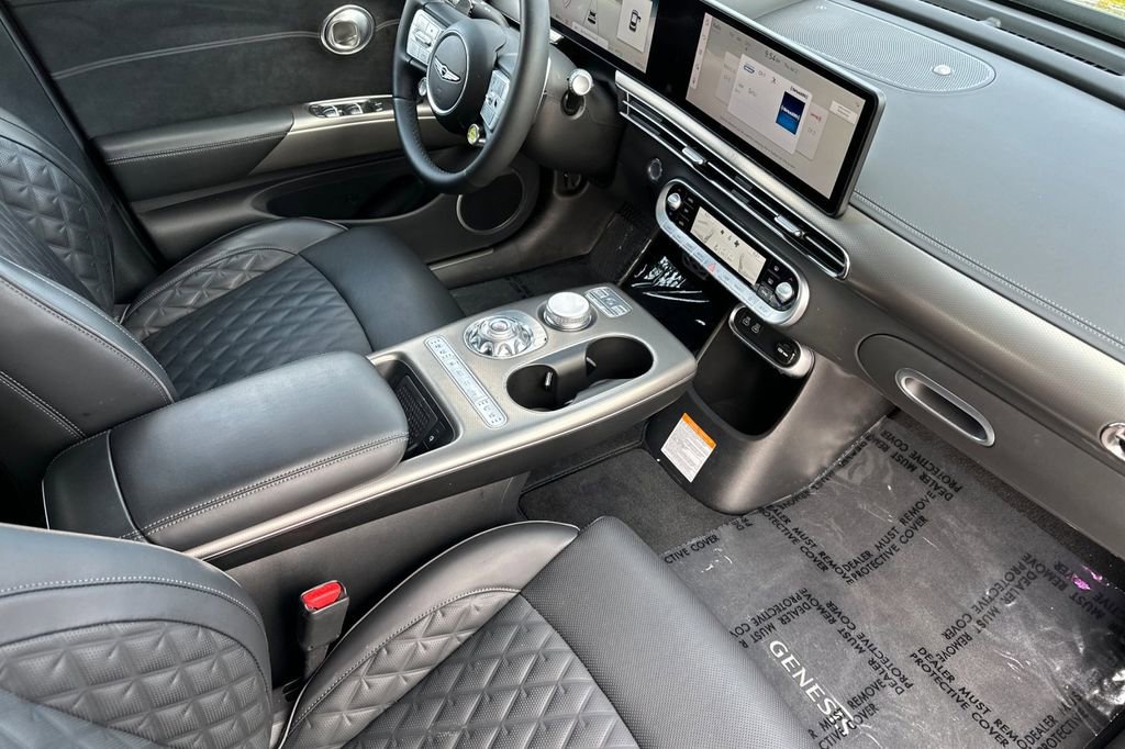 Used 2024 Genesis GV60 Performance image 18