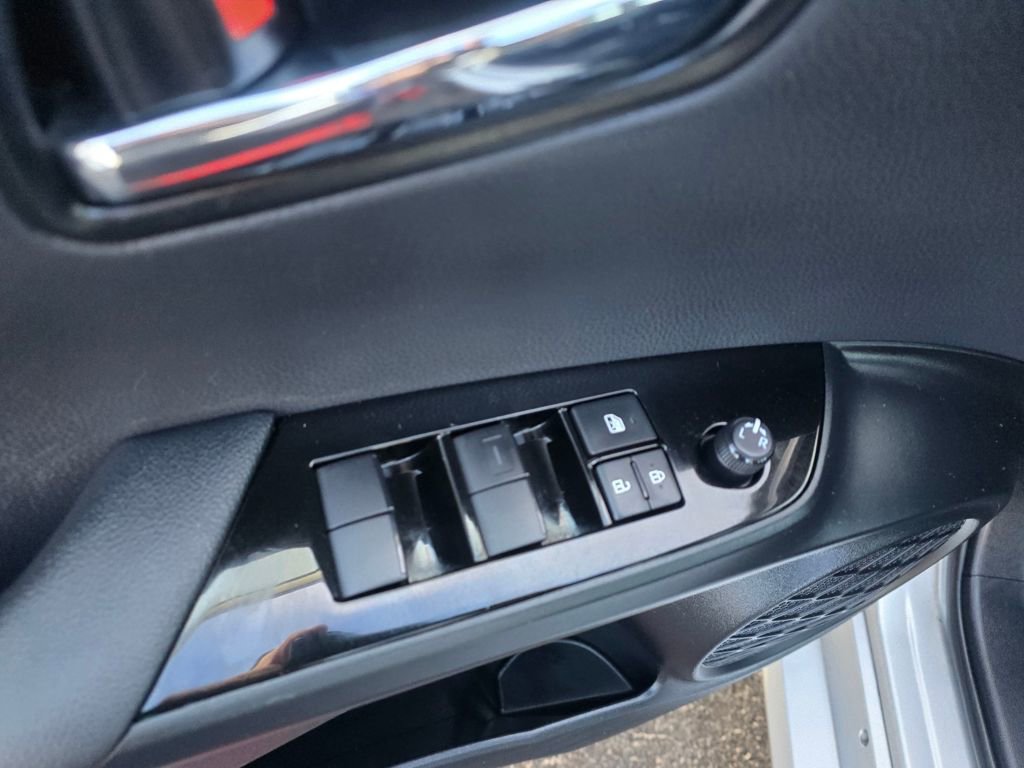 Certified 2021 Toyota Prius Prime XLE image 17