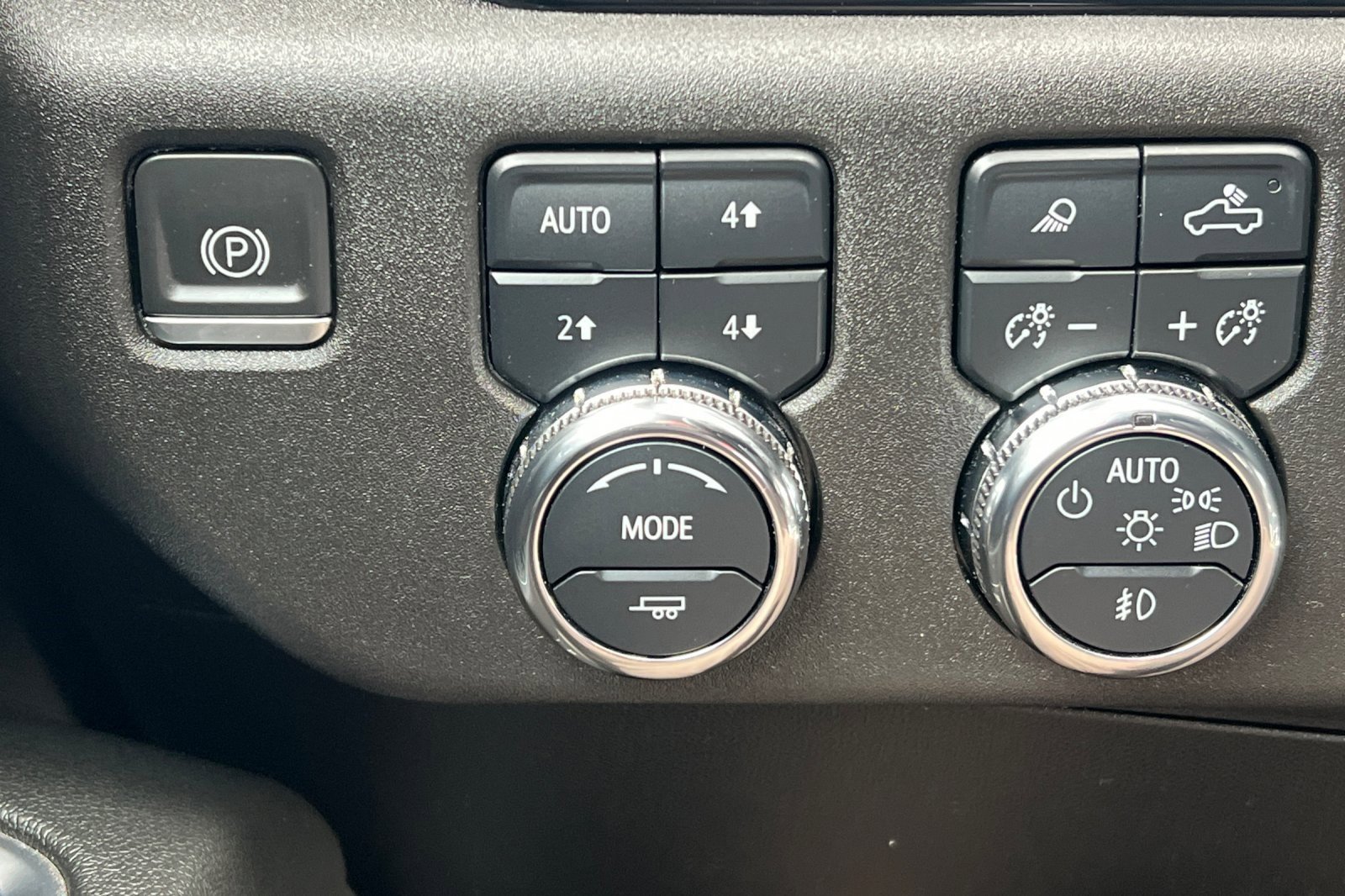 Used 2023 GMC Sierra 1500 SLT w/ SLT Premium Package image 37