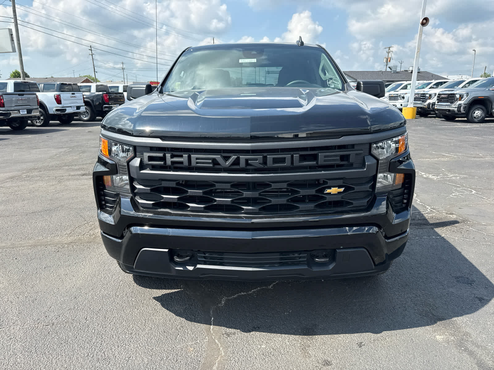 New 2026 Chevrolet Silverado 1500 Custom AWD/4WD image 8