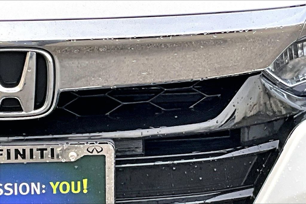 Used 2018 Honda Accord Hybrid image 11