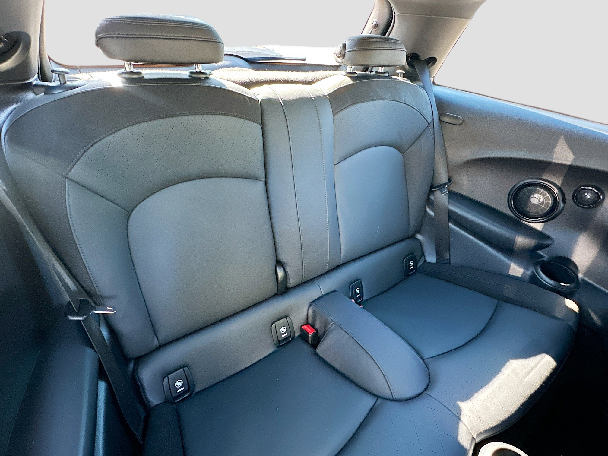 Used 2024 MINI Cooper John Cooper Works w/ Signature Upholstery Package image 28