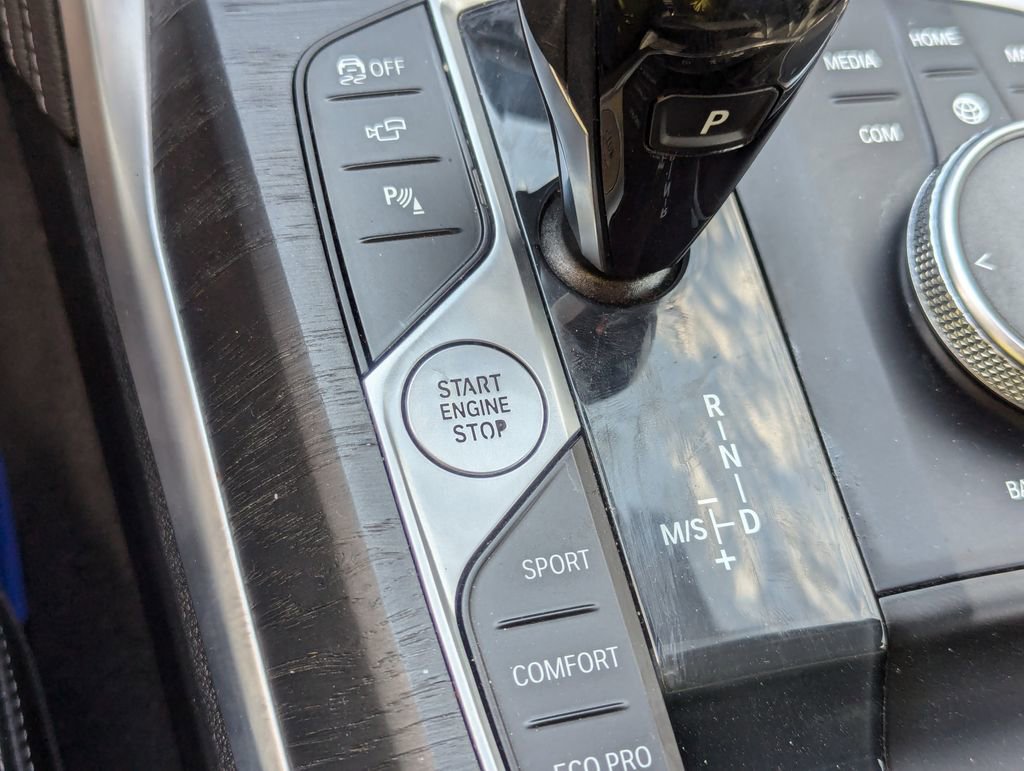 Used 2022 BMW M440i Convertible w/ Premium Package image 15