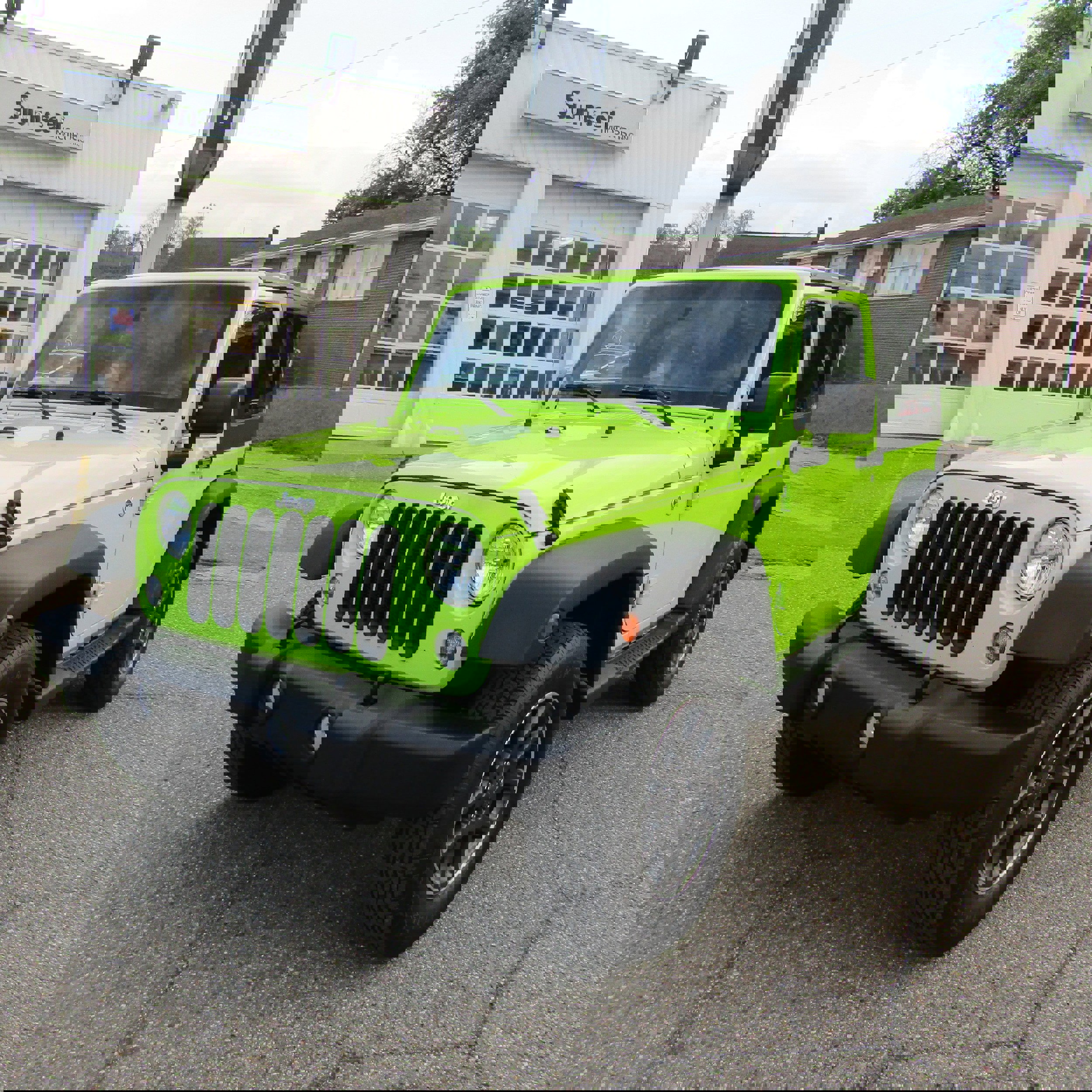 Used 2017 Jeep Wrangler Sport AWD/4WD image 3