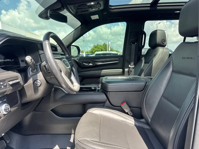 Used 2022 GMC Yukon Denali AWD/4WD image 14
