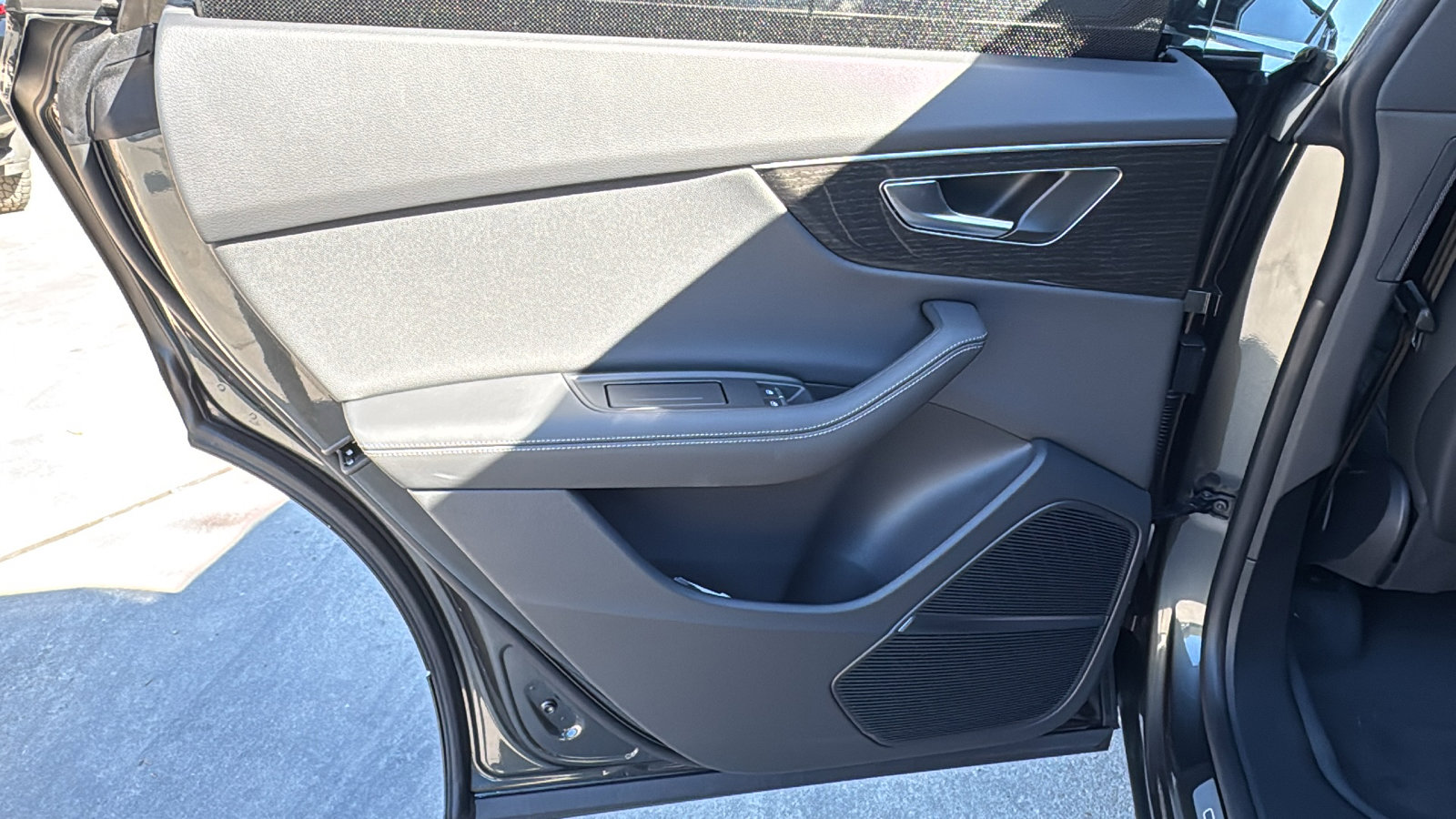 New 2026 Audi Q8 Premium Plus image 16