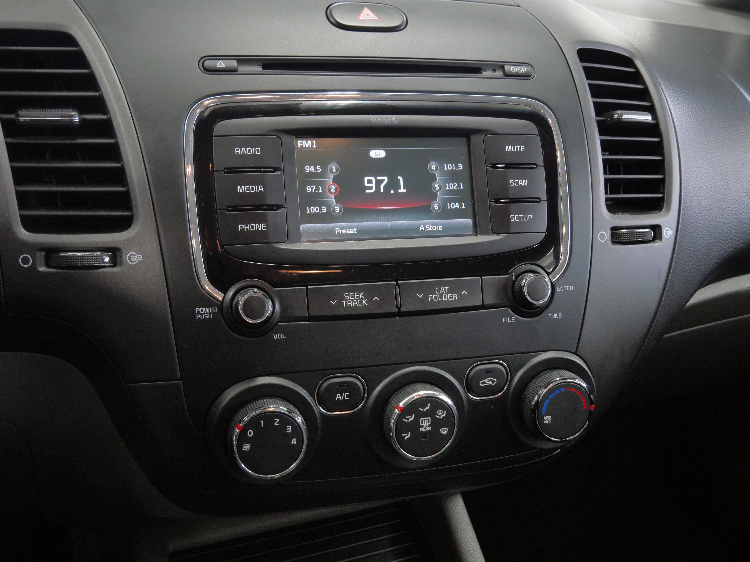 Used 2017 Kia Forte LX w/ LX Popular Package image 22