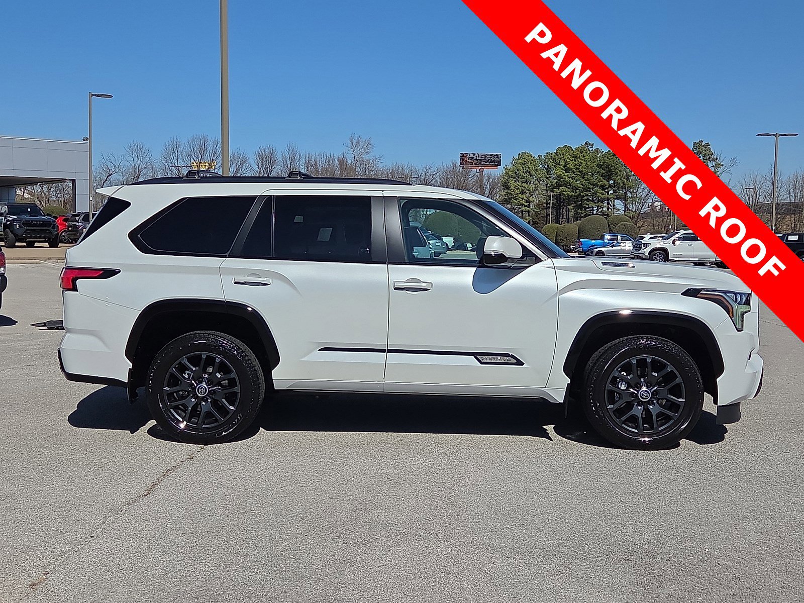 Used 2024 Toyota Sequoia Platinum image 6