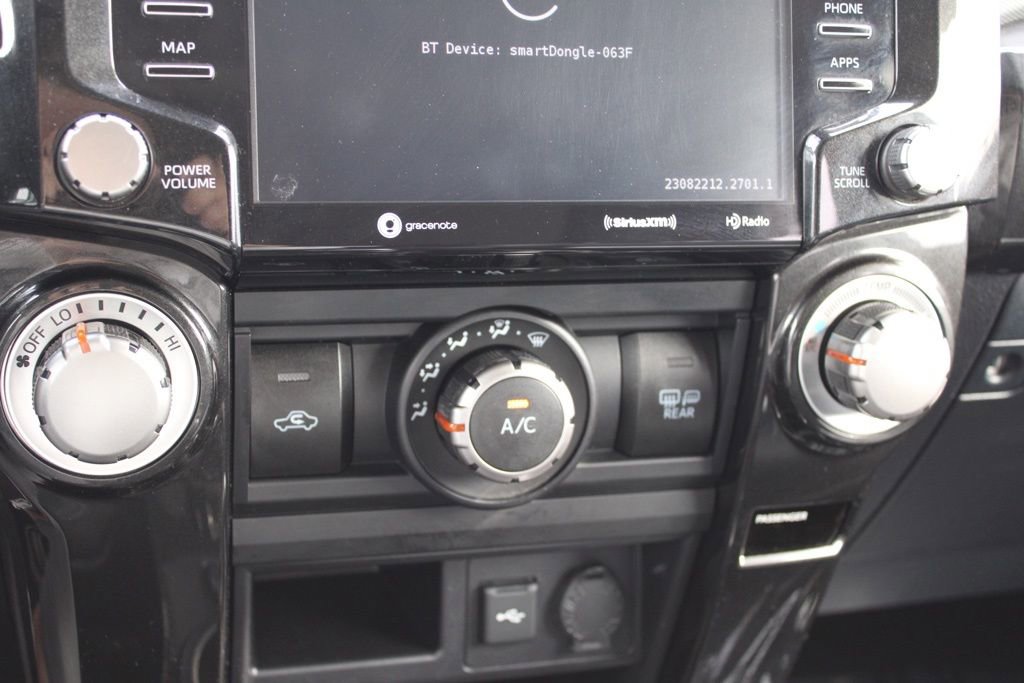 Used 2022 Toyota 4Runner TRD Off-Road Premium w/ Moonroof Package AWD/4WD image 41