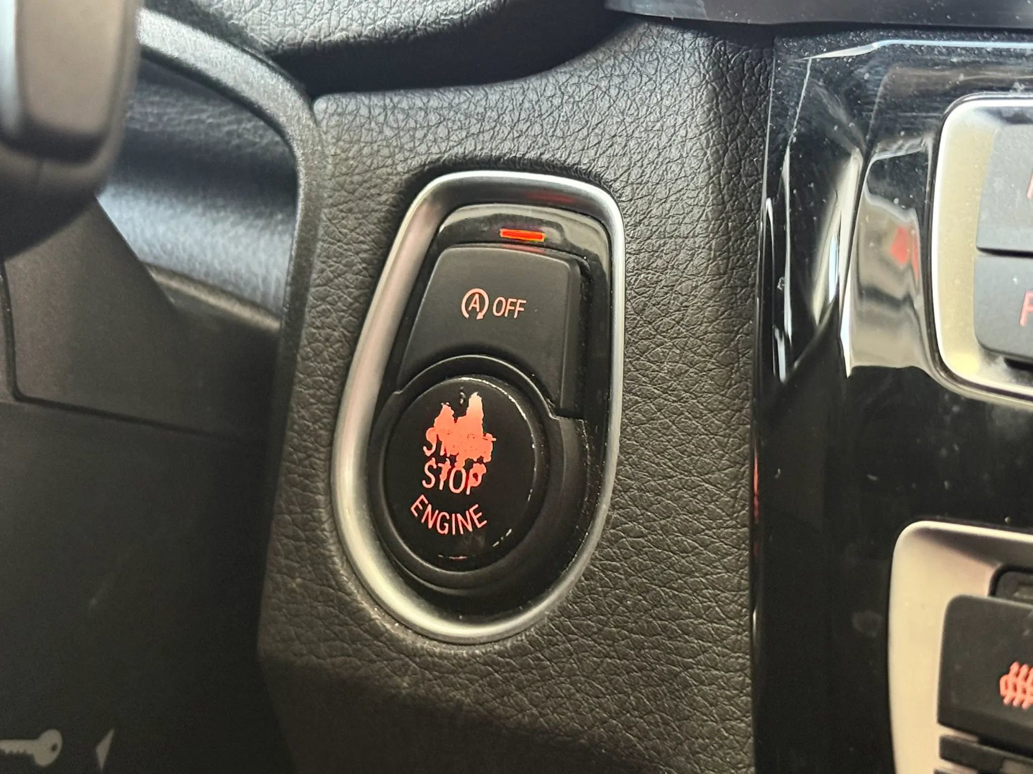 Used 2017 BMW 330i xDrive Sedan image 21