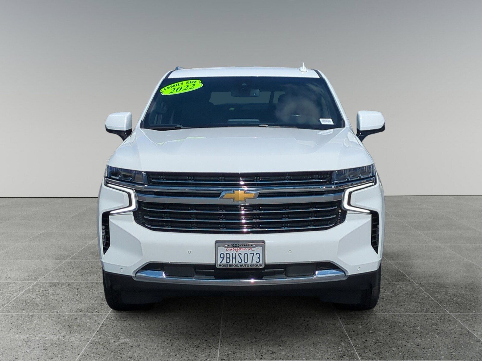 Used 2022 Chevrolet Suburban LT w/ Luxury Package AWD/4WD image 8