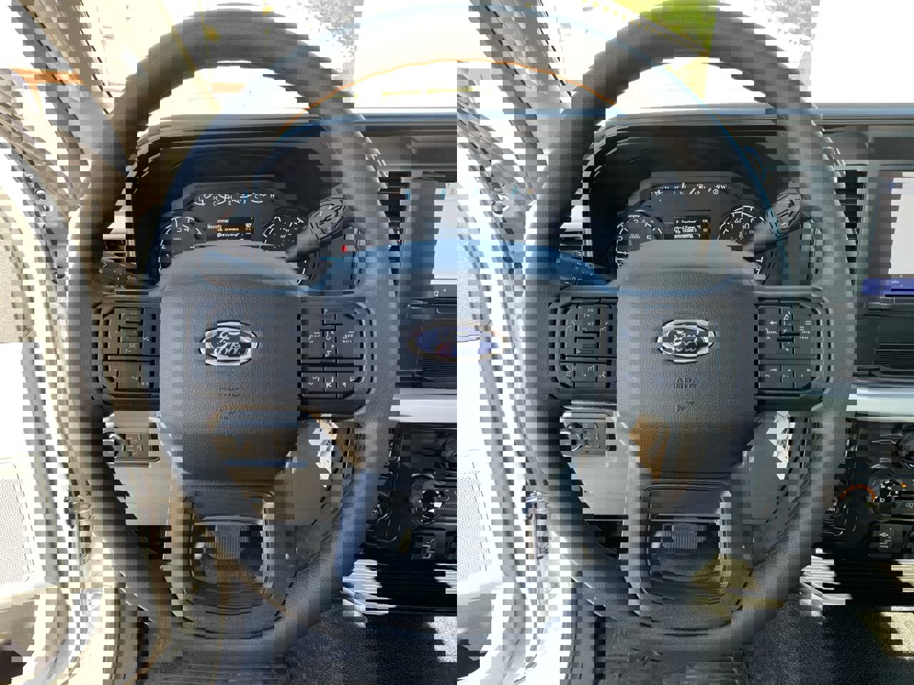 New 2026 Ford F250 XL w/ XL Chrome Package image 27